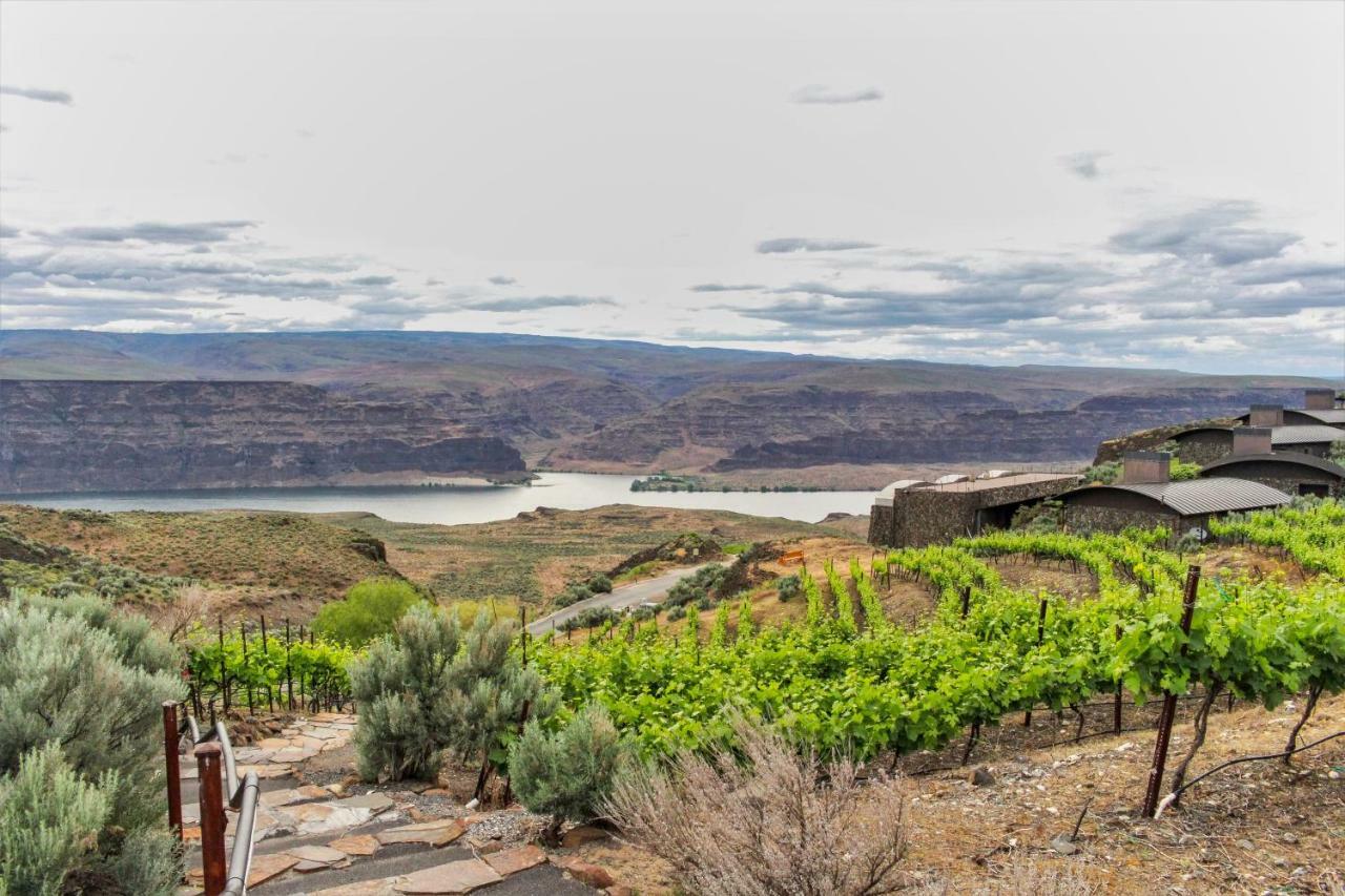 Quincy Columbia River Gorge Retreat At Cave B Ridge المظهر الخارجي الصورة